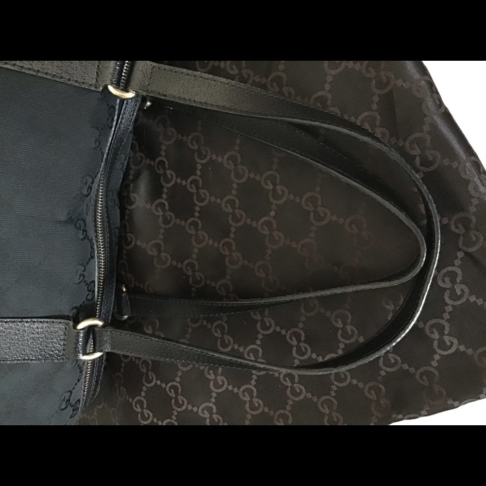 SOLD🎉🎉GUCCI Guccissima  Charmy Boston Black  Bag - Picture 5 of 8